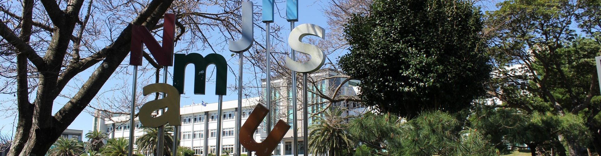 header-02.jpg