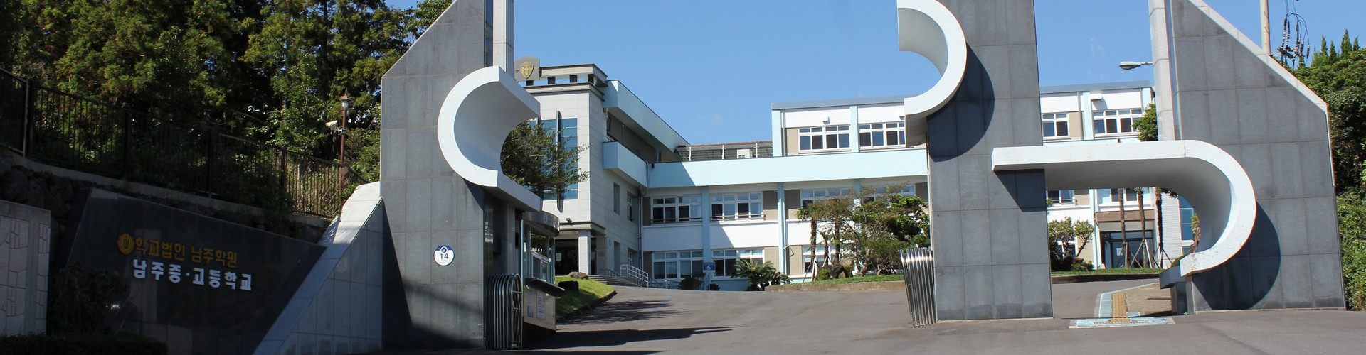 header-04.jpg